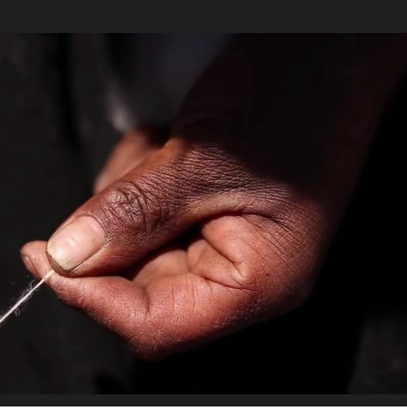 BEAUTIFUL NEW Peruvian HANDMAID ALPACA WOOL SWEATER (Cardigan). - Picture 4 of 16